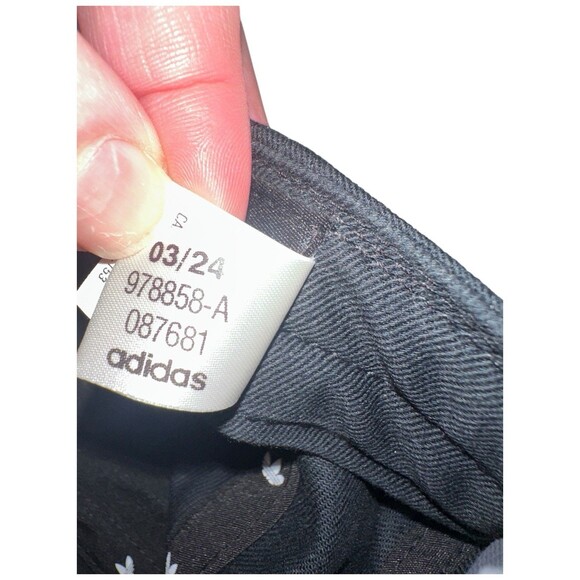 Adidas Originals Womens Black Strapback Hat Adjustable Logo Cap - Picture 13 of 13